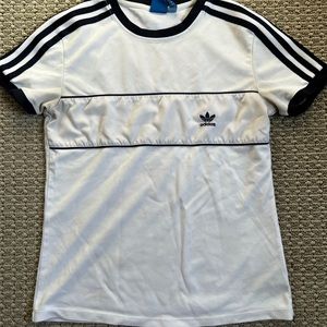 Adidas t-shirt